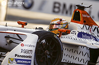 InstaForex - oficiální partner Dragon Racing